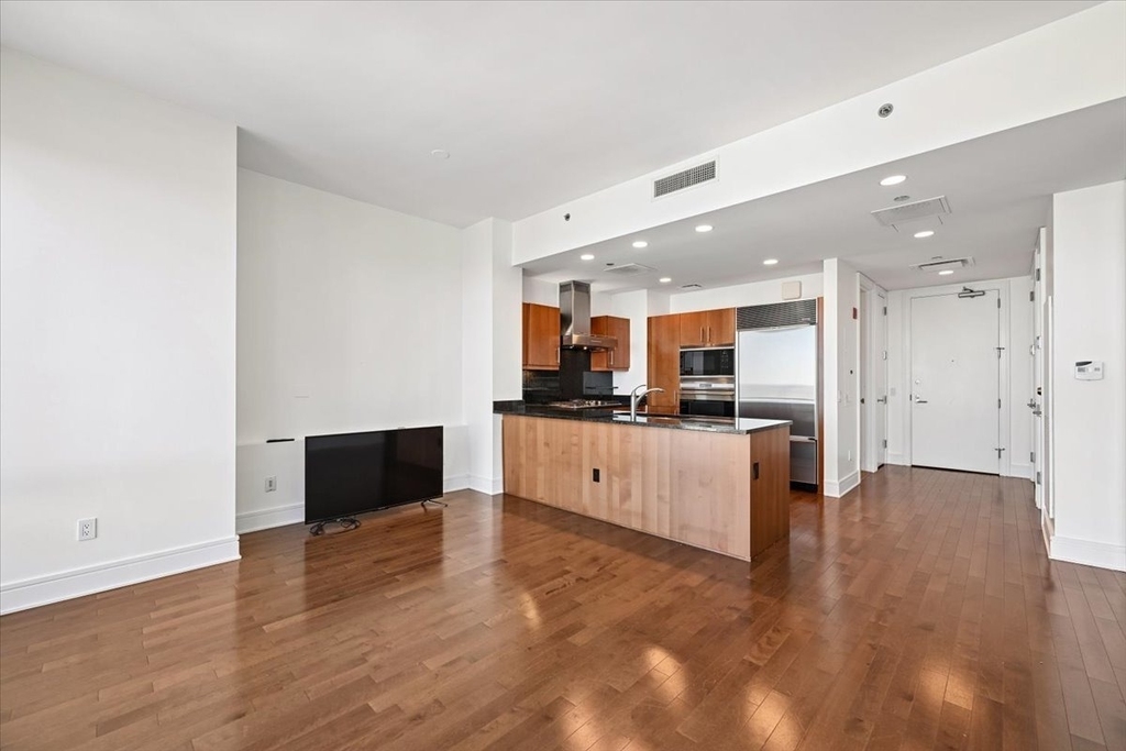 401 N Wabash Avenue - Photo 4
