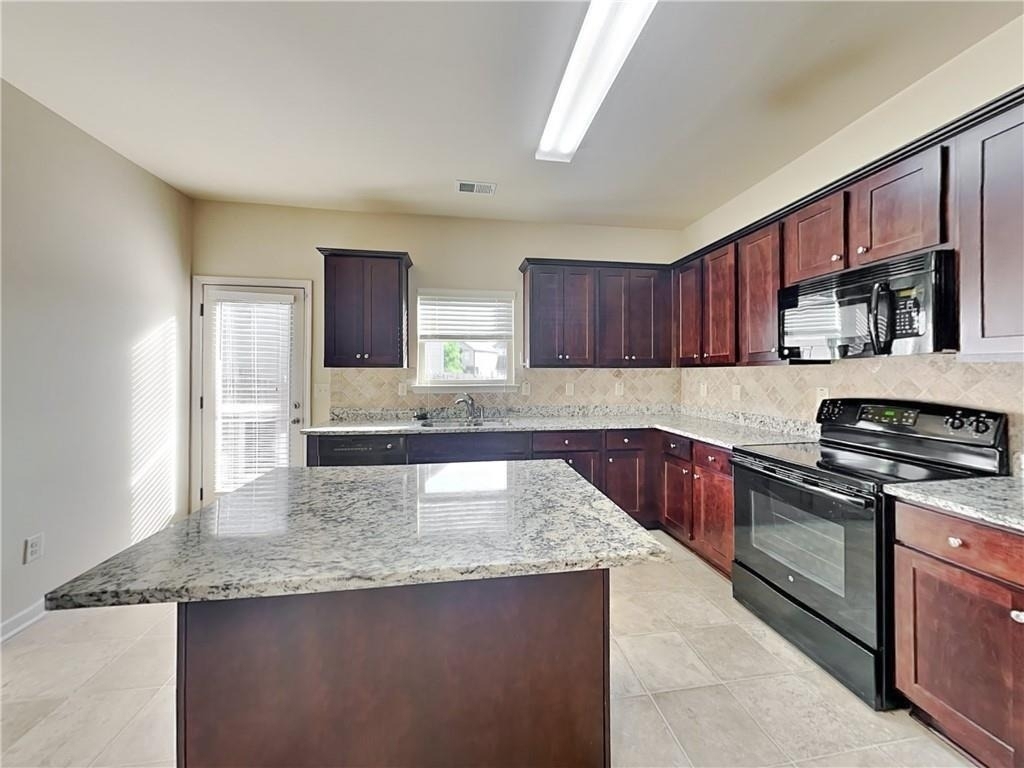 1324 Little Hampton Drive - Photo 5