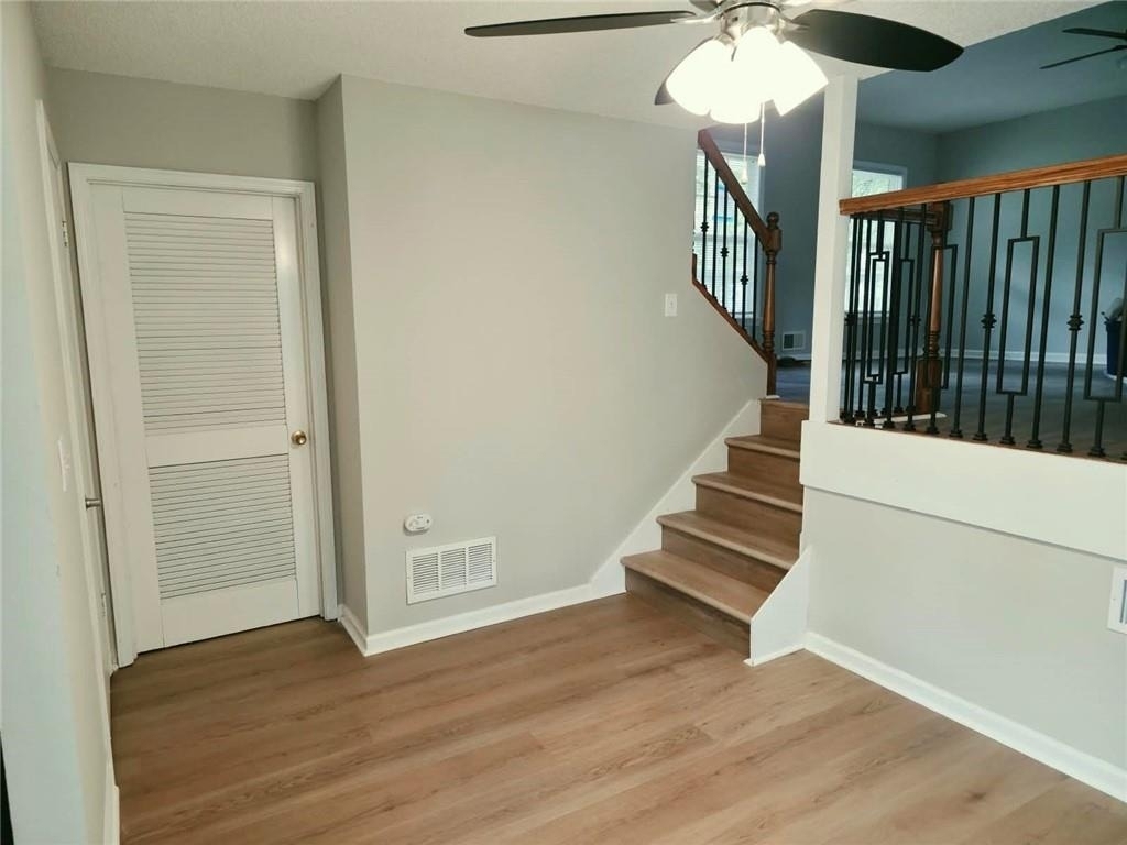 5542 Shawnee Trail - Photo 2