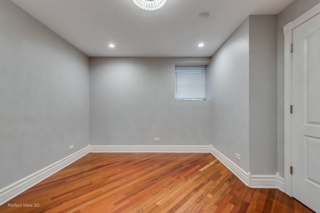 1437 N Washtenaw Avenue - Photo 11