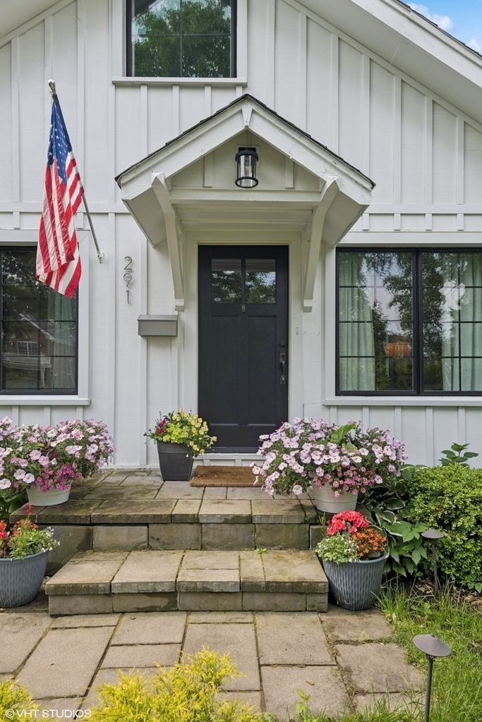 291 Oak Street - Photo 1