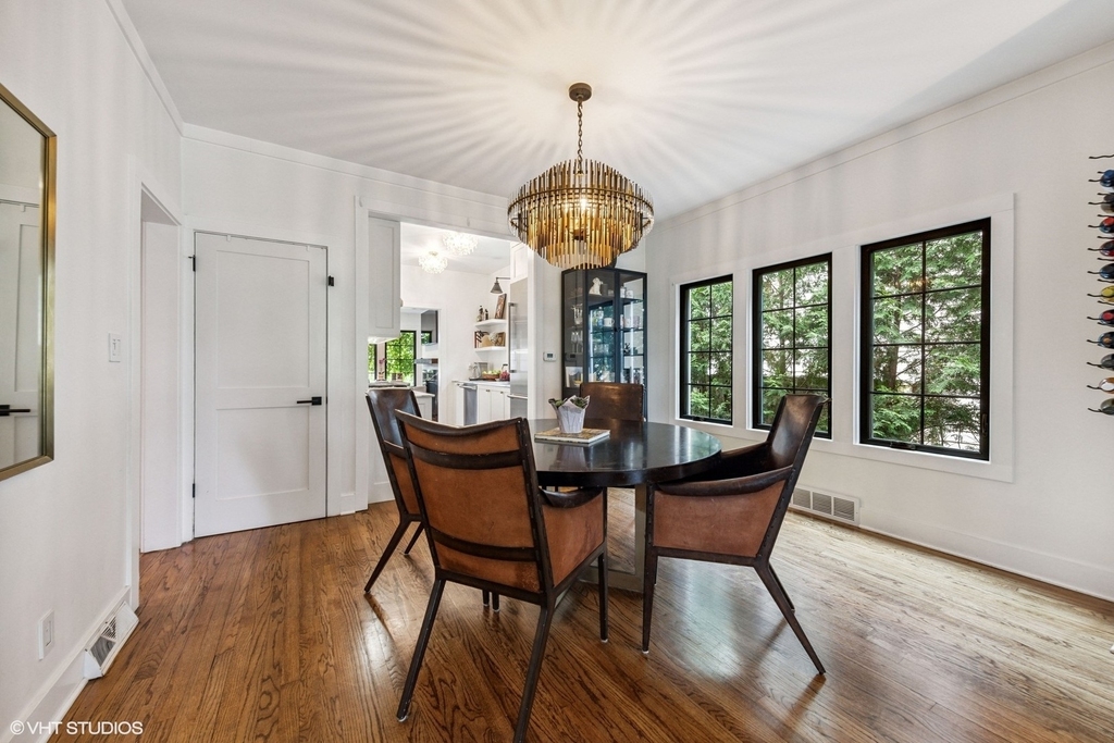 291 Oak Street - Photo 3
