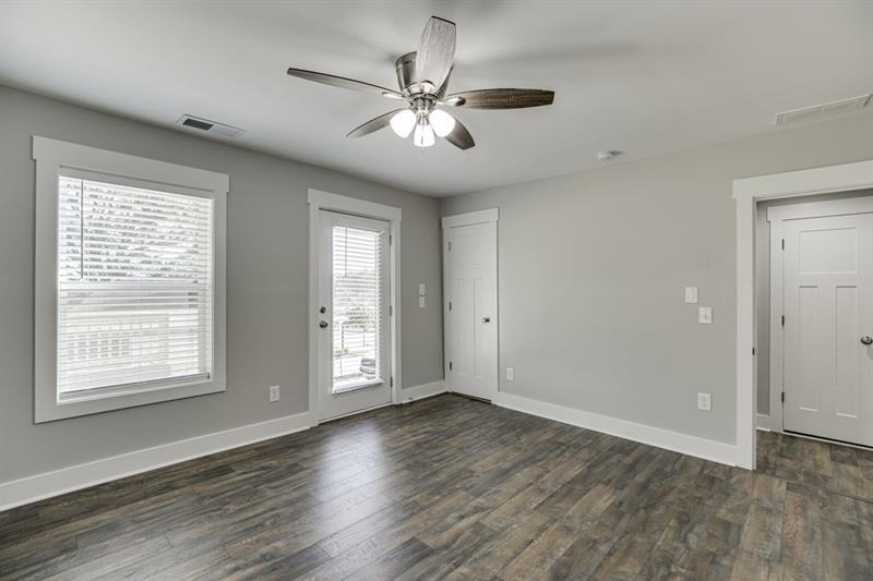 4615 S Lee Street - Photo 36