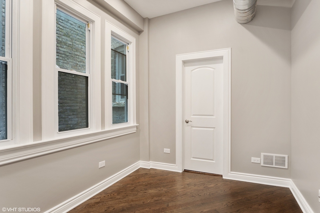 608 W Arlington Place - Photo 7