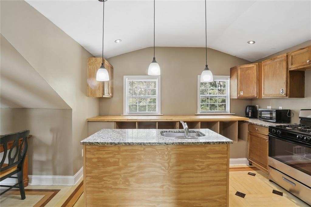 891 N Eugenia Place Nw - Photo 5