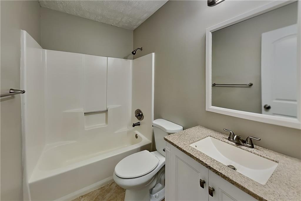 4414 Treeline Way - Photo 15