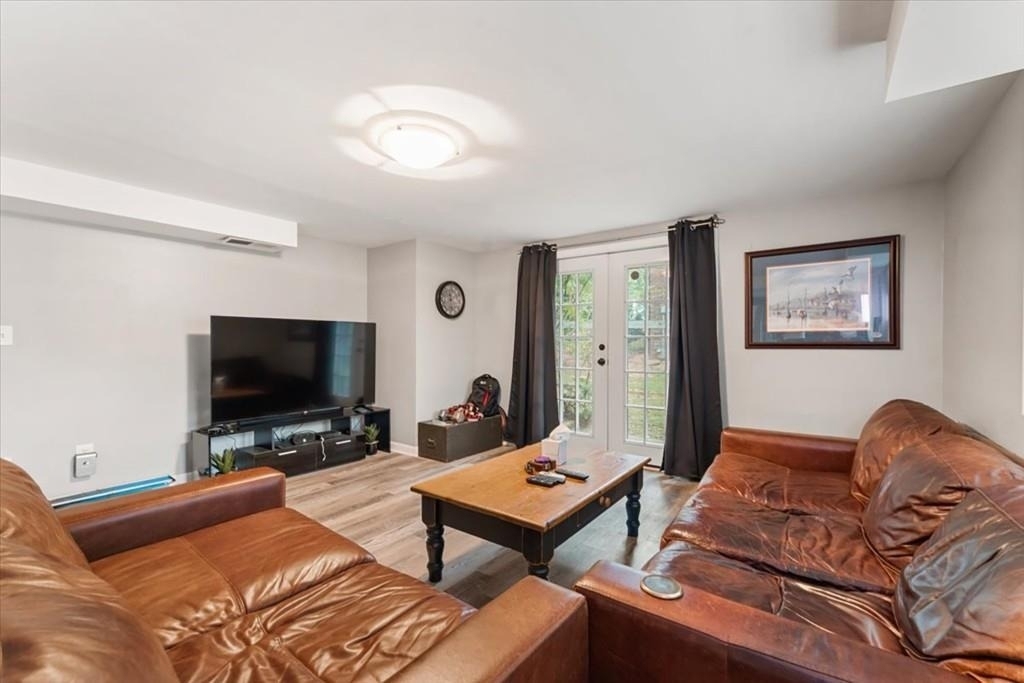 595 Hembree Road - Photo 23