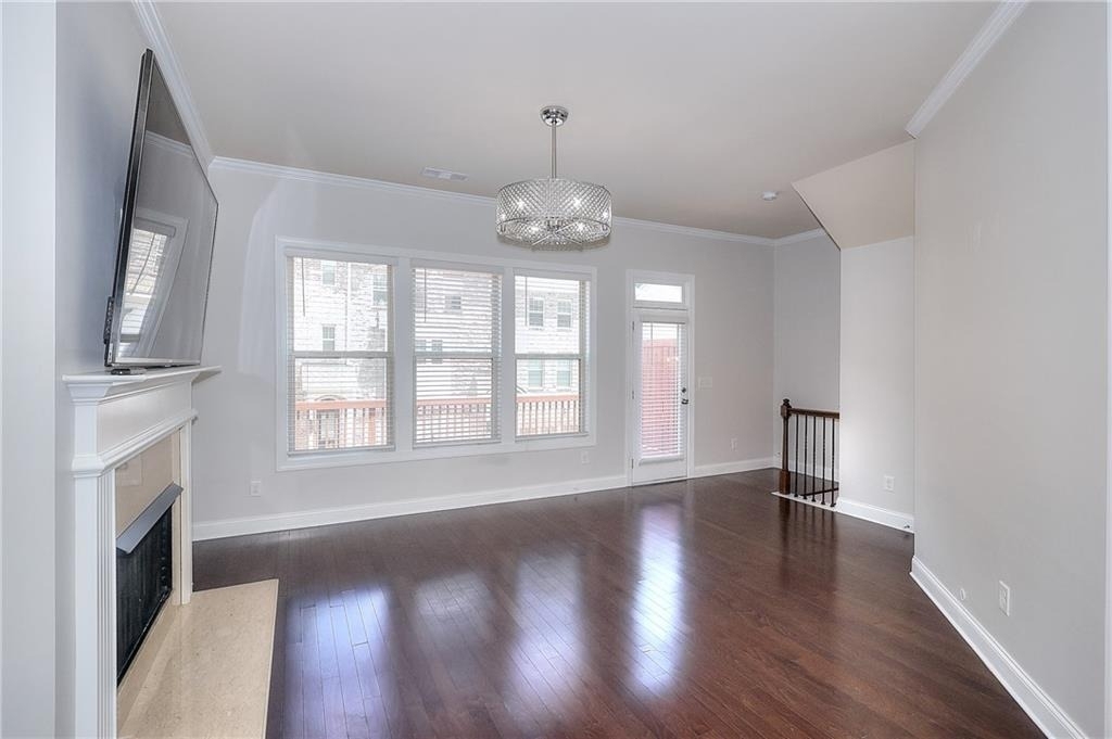 1306 Harris Way - Photo 6