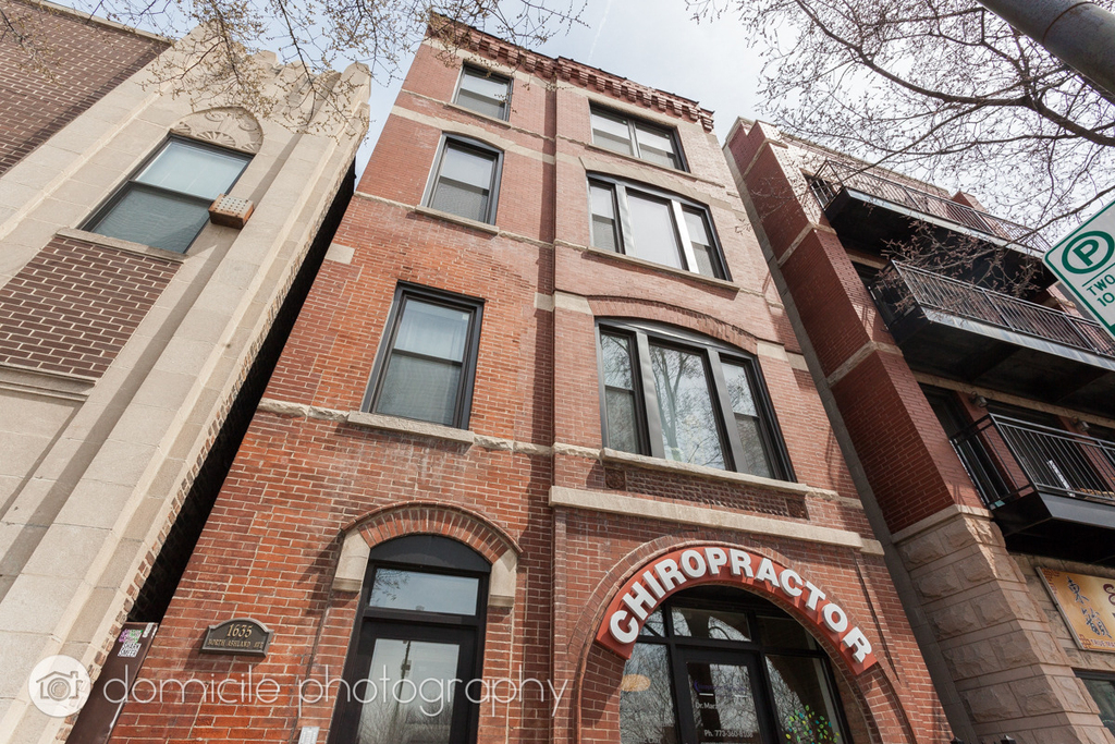 1635 N Ashland Avenue - Photo 1