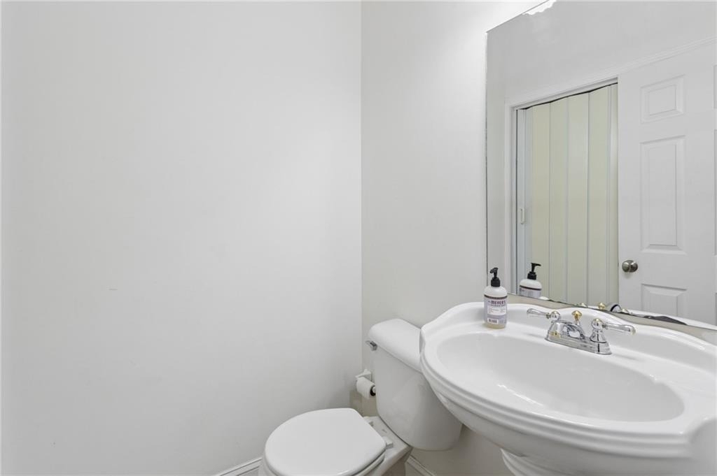 649 Peeples Street Sw - Photo 10