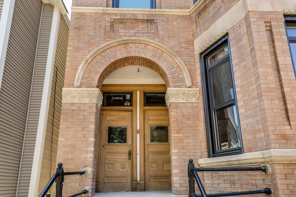 2441 W Cortland Street - Photo 1