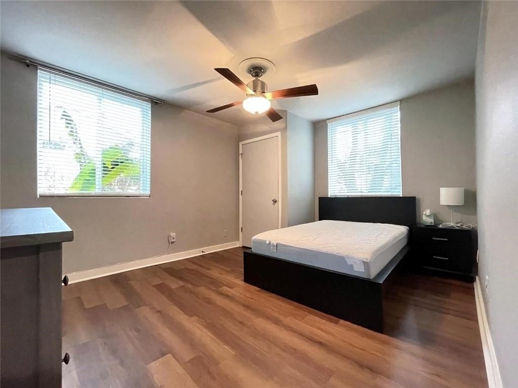 345 7th Street Ne - Photo 4