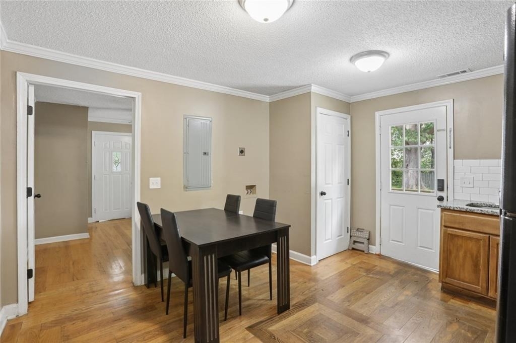 891 N Eugenia Place Nw - Photo 4