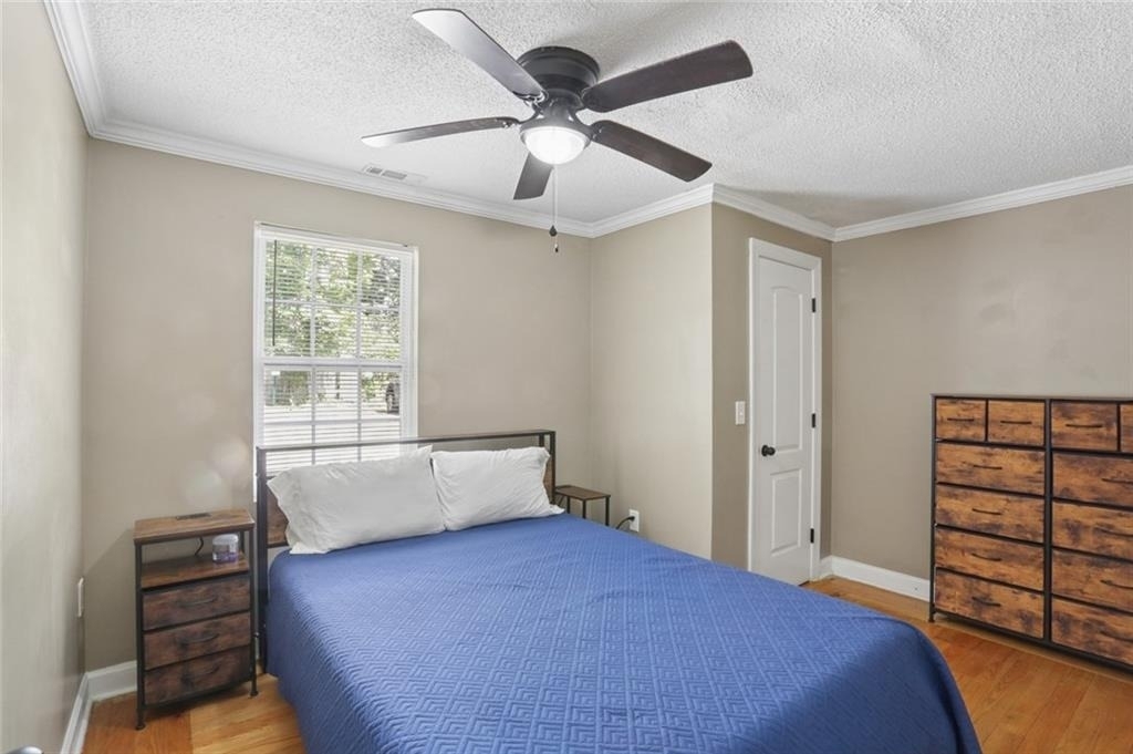 891 N Eugenia Place Nw - Photo 9