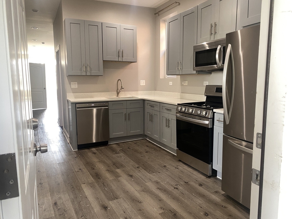 2714 W Polk Street - Photo 11