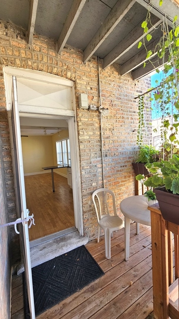7363 N Damen Avenue - Photo 19