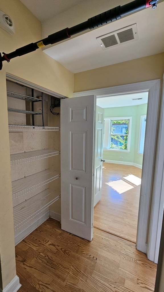 7363 N Damen Avenue - Photo 8