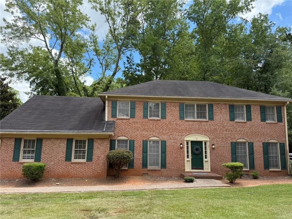 1931 Peeler Road - Photo 0