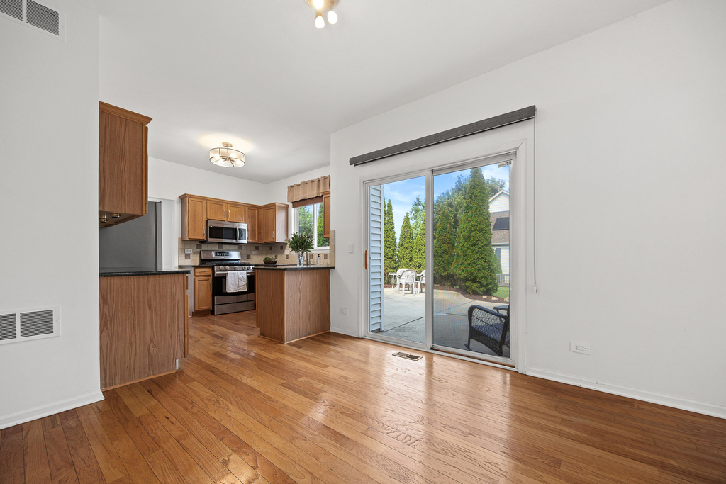 1255 Chicory Lane - Photo 10