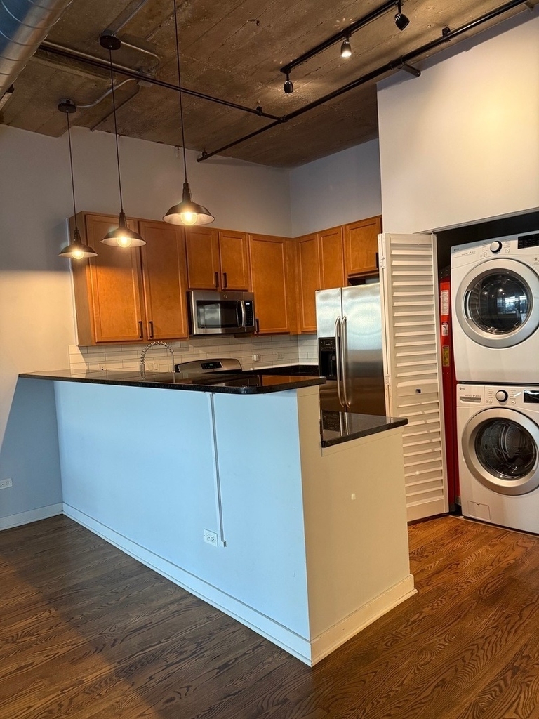 1110 W 15th Street - Photo 6