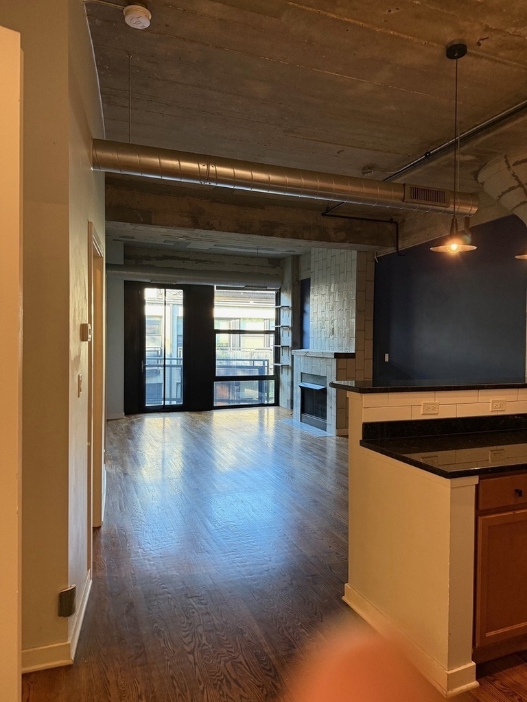 1110 W 15th Street - Photo 1