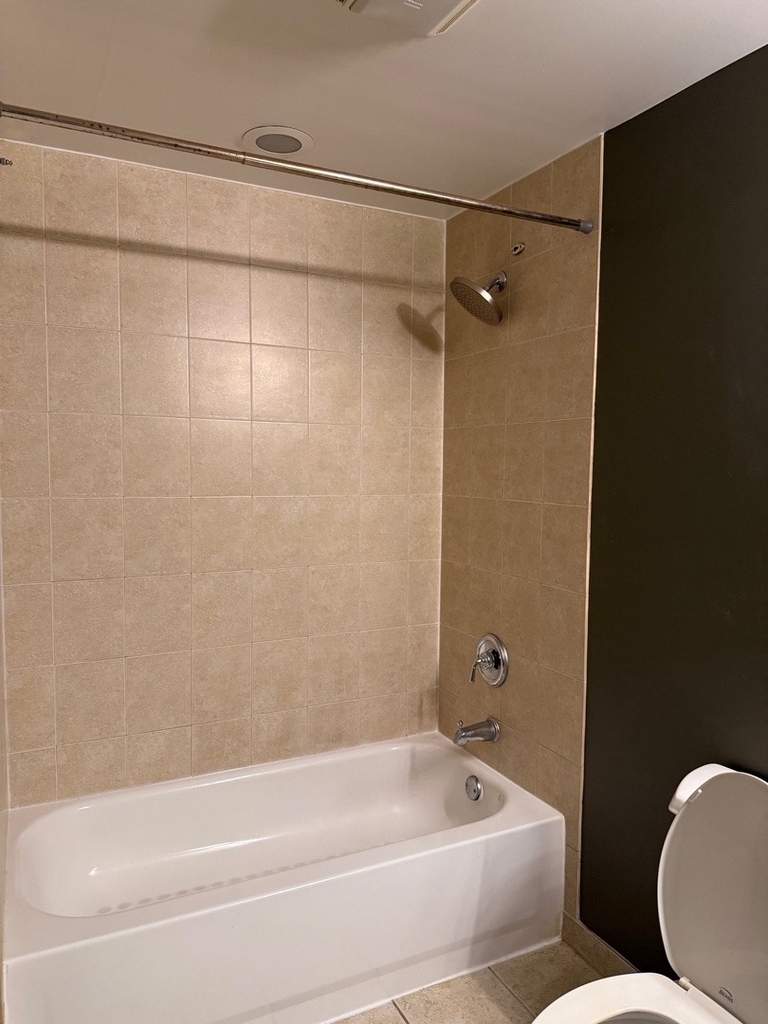 1110 W 15th Street - Photo 9