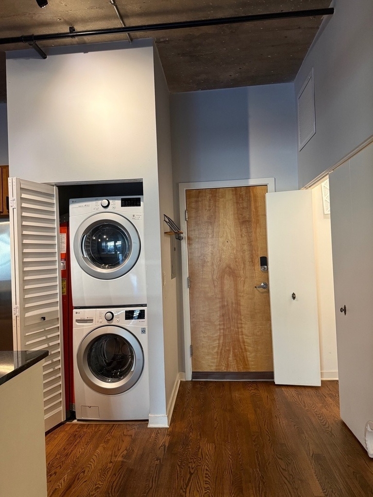 1110 W 15th Street - Photo 7