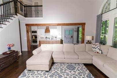215 Glenbrook Lane - Photo 1