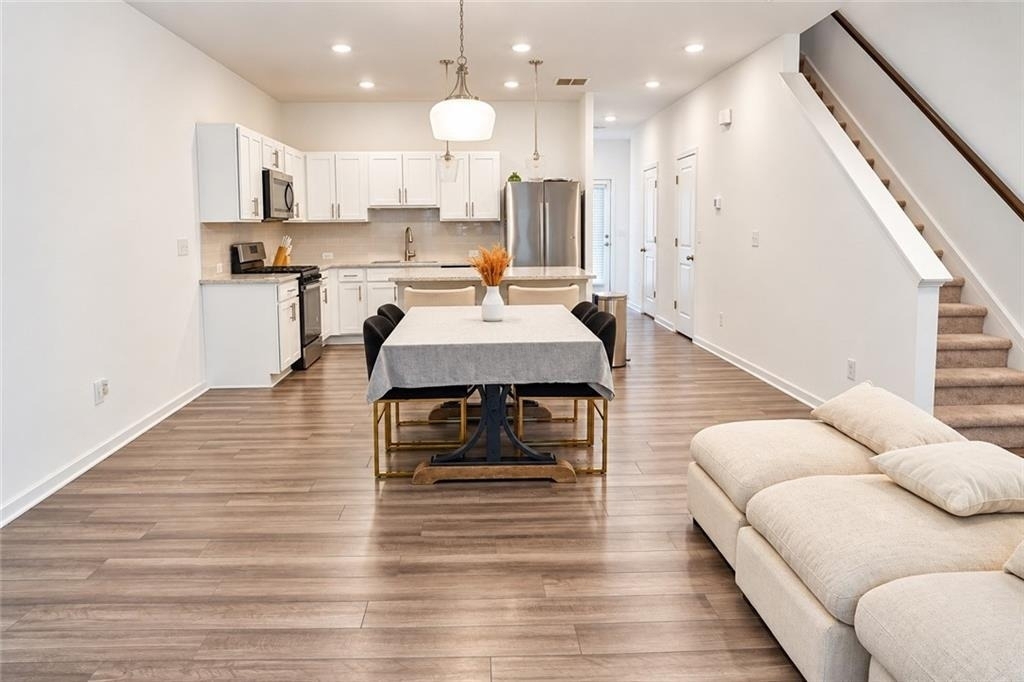 4402 Ryan Street - Photo 2
