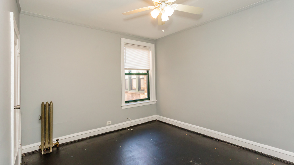 2217 E 69th Street - Photo 5