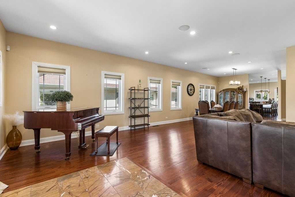 457 N Northwest Highway - Photo 3