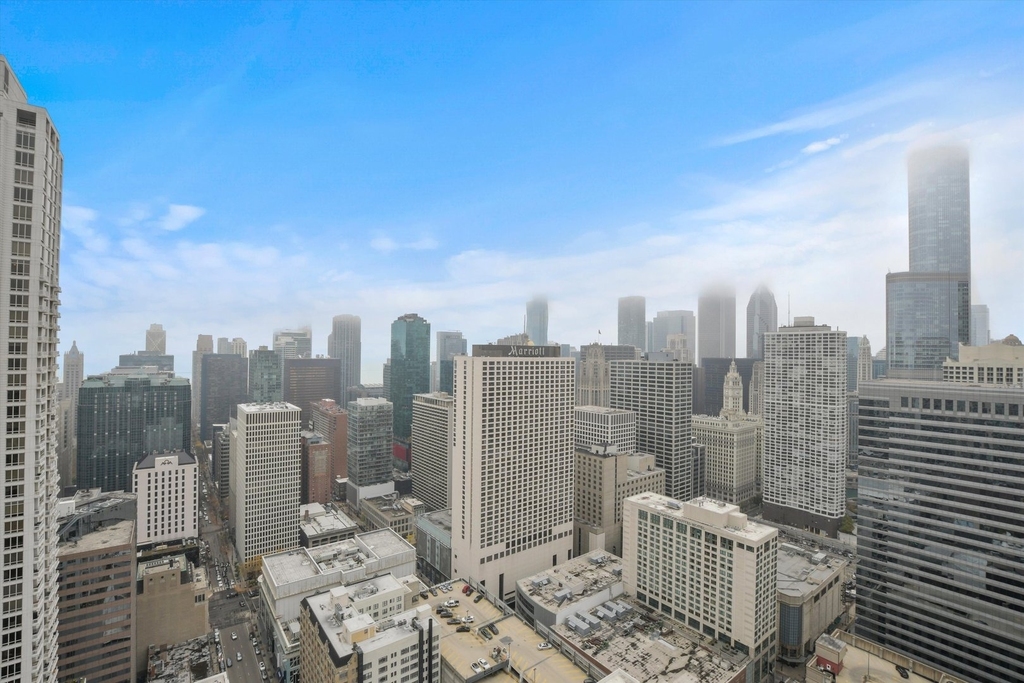 10 E Ontario Street - Photo 13