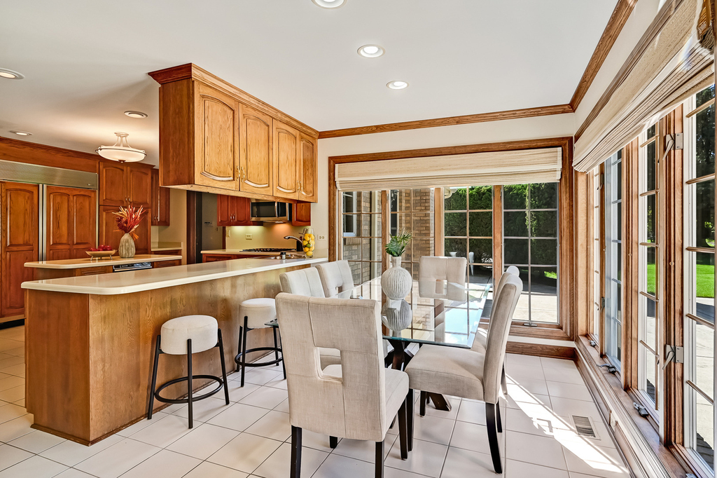 6515 Manor Drive - Photo 12