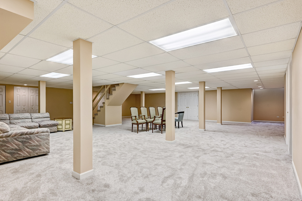 6515 Manor Drive - Photo 35
