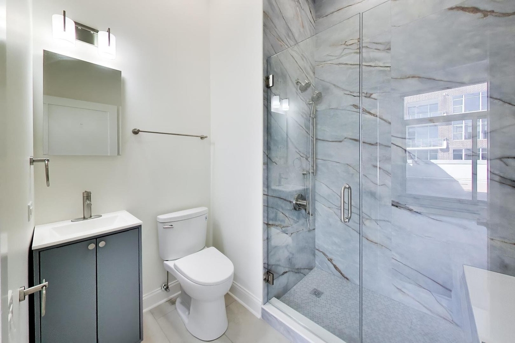 939 W Madison Street - Photo 27