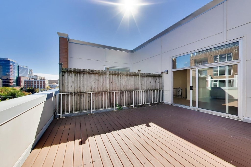 939 W Madison Street - Photo 30