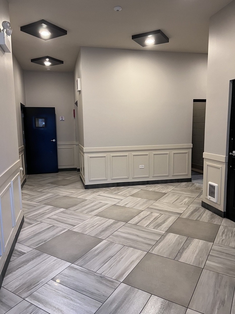 1208 E 64th Street - Photo 2