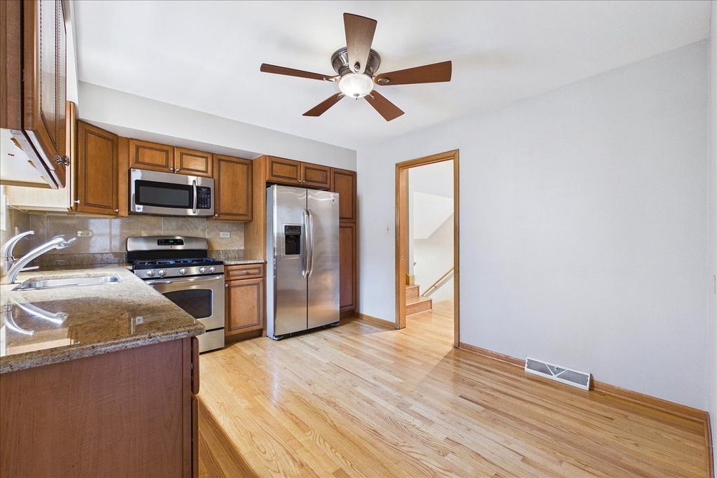 5007 Golf Road - Photo 7