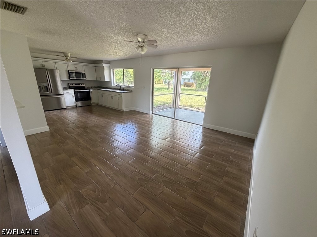 937 Sw 52nd Street - Photo 7