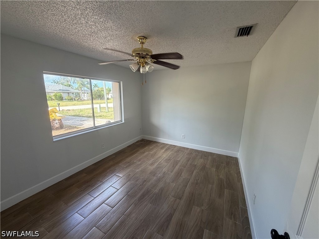 937 Sw 52nd Street - Photo 8