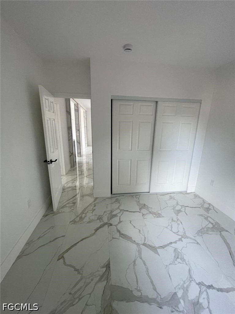 2318 Nw 24 Avenue - Photo 2
