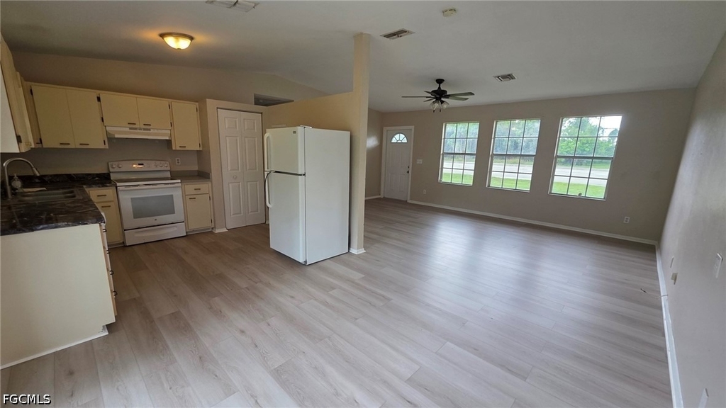3800 Lee Boulevard - Photo 1