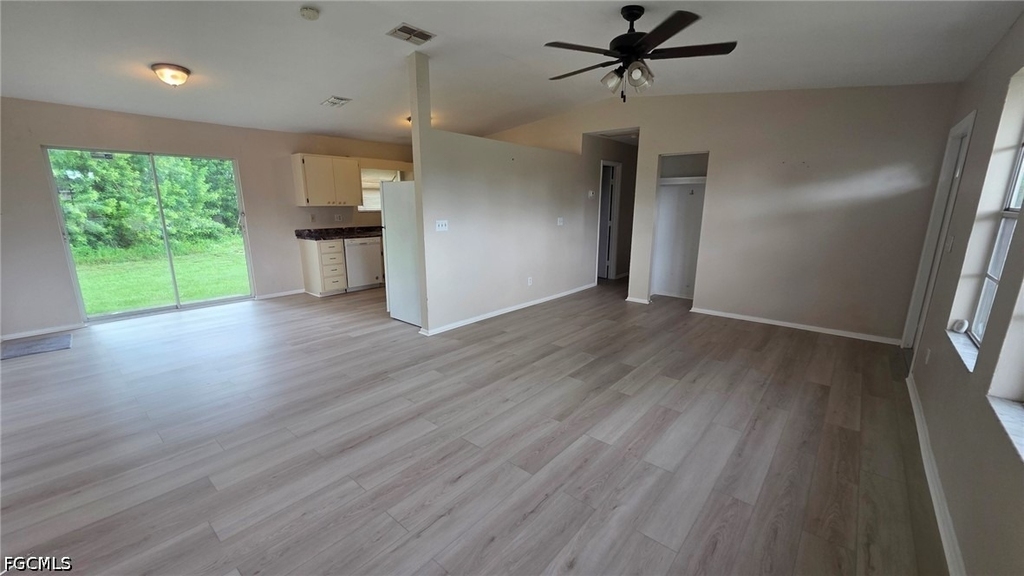 3800 Lee Boulevard - Photo 3