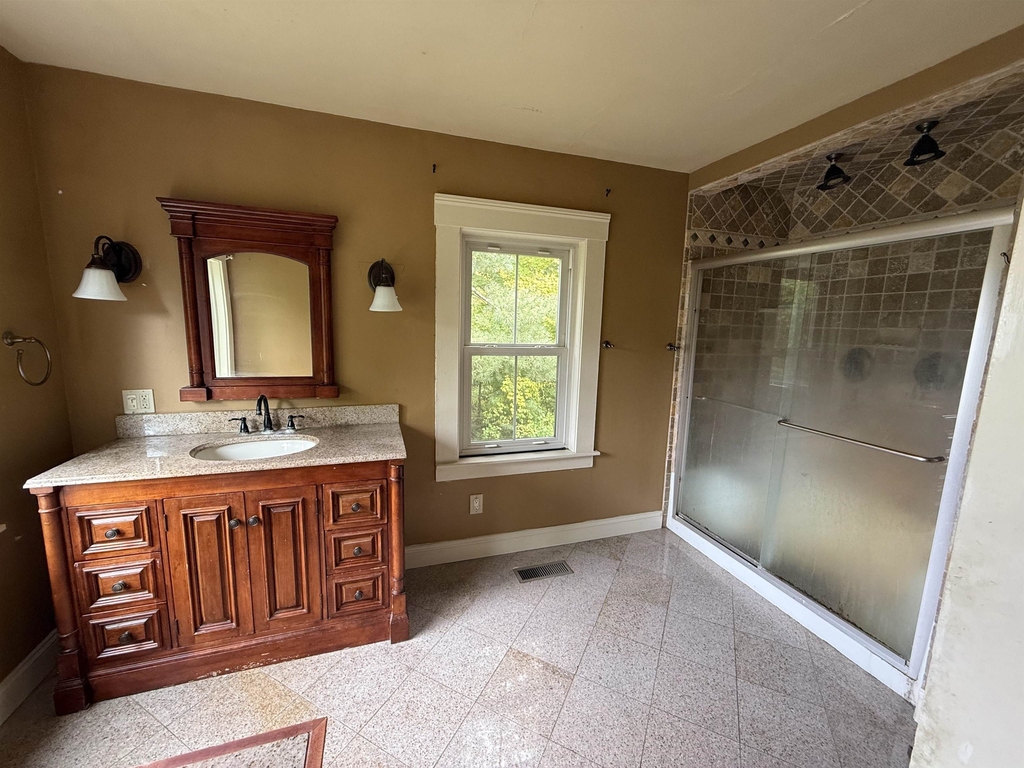 206 Chester - Photo 8