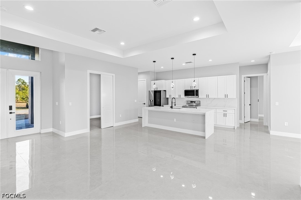 2830 Nw 41st Avenue - Photo 6