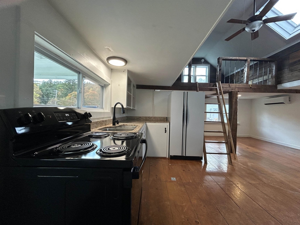 6229 Main - Photo 4