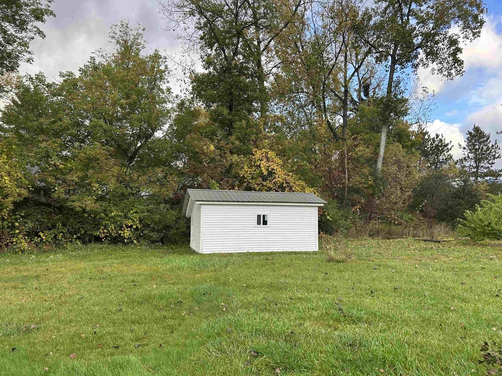 6229 Main - Photo 1