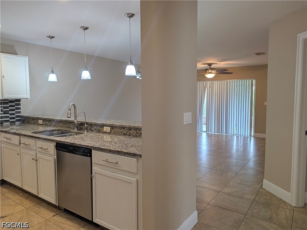 723 Homer Avenue S - Photo 2