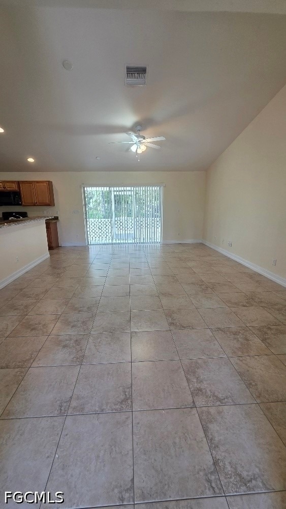 3106 E 10th Street - Photo 2