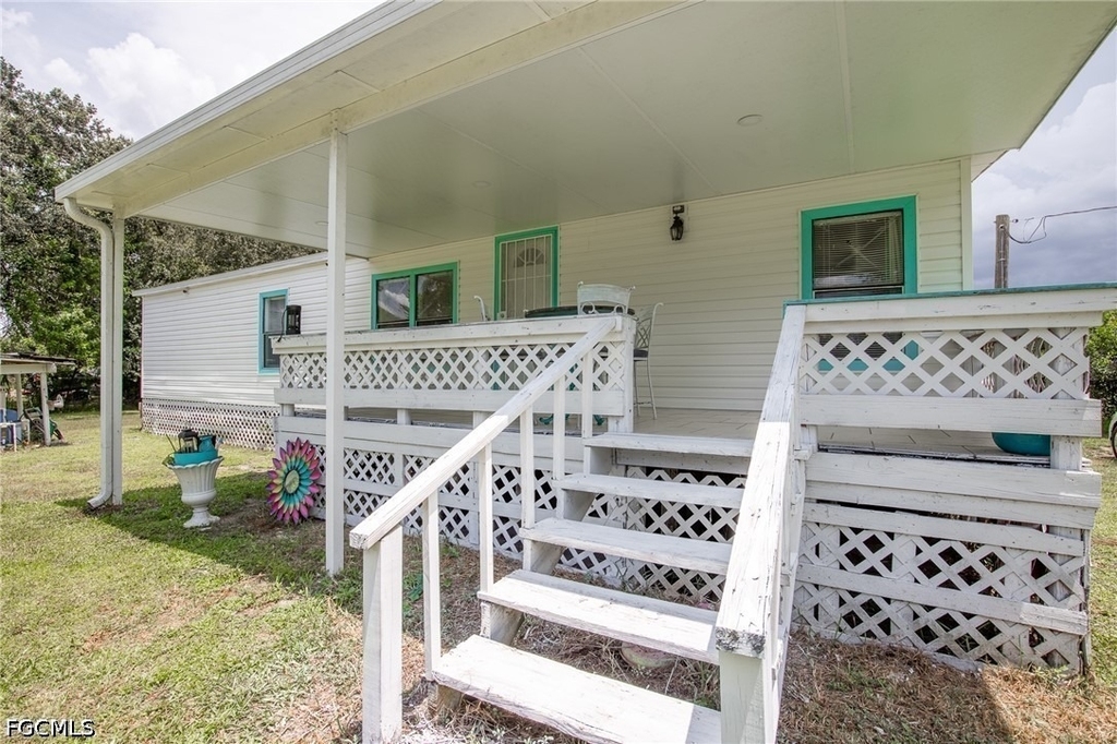 735 N Granja Street - Photo 0